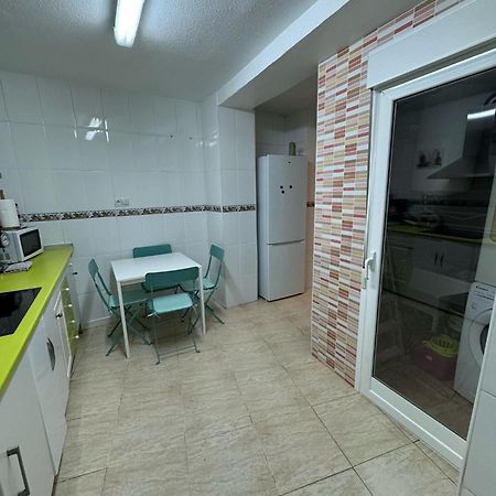 Piso Casco Historico Аликанте Екстериор снимка