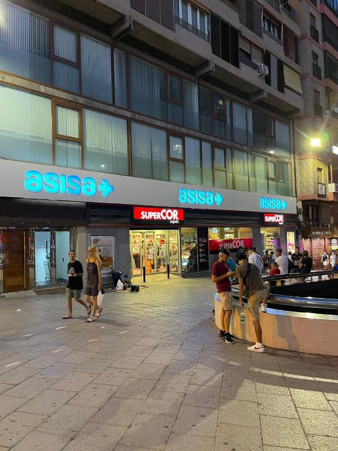 Piso Casco Historico Аликанте Екстериор снимка